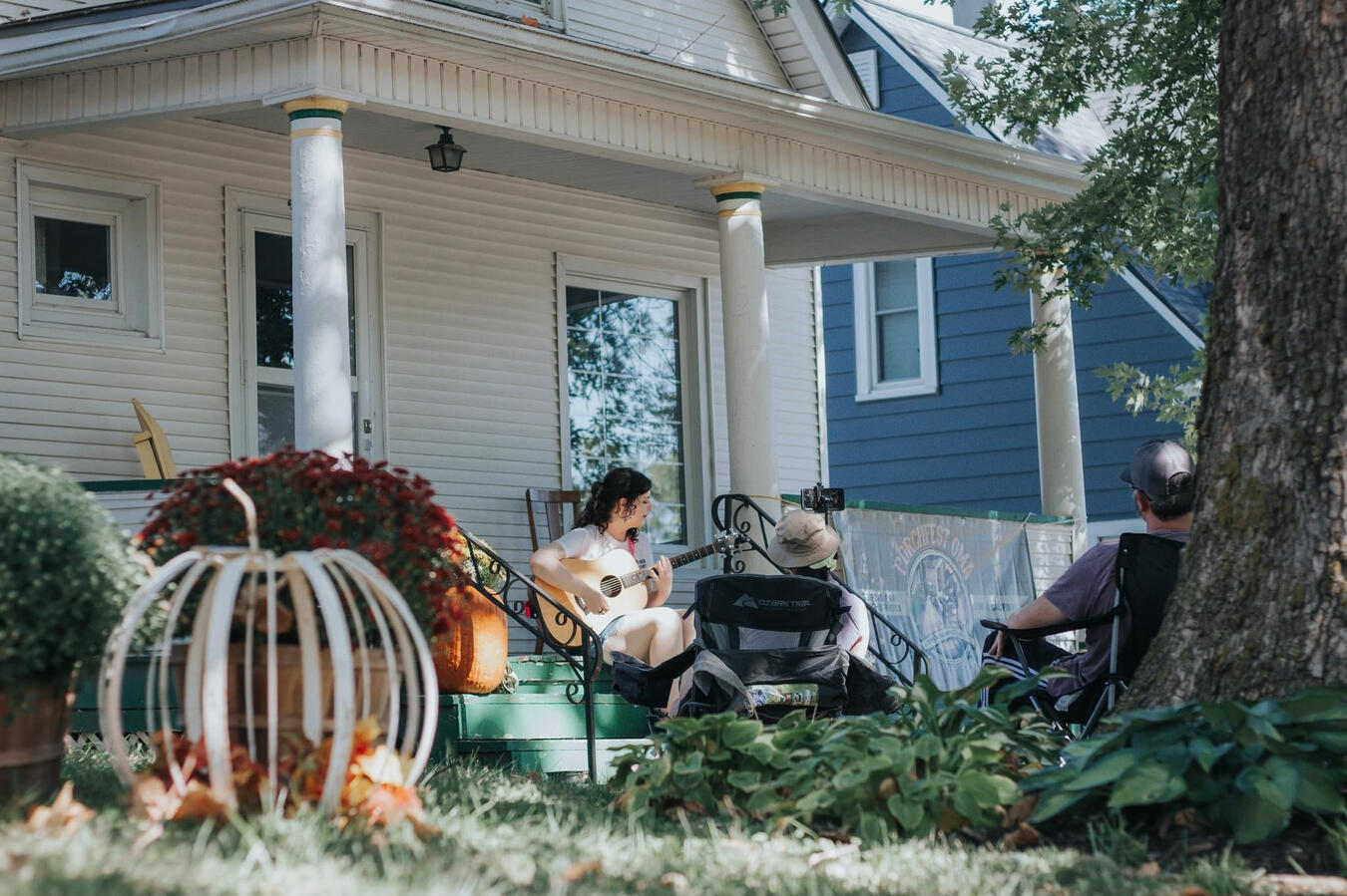 Sam porch Sam porch